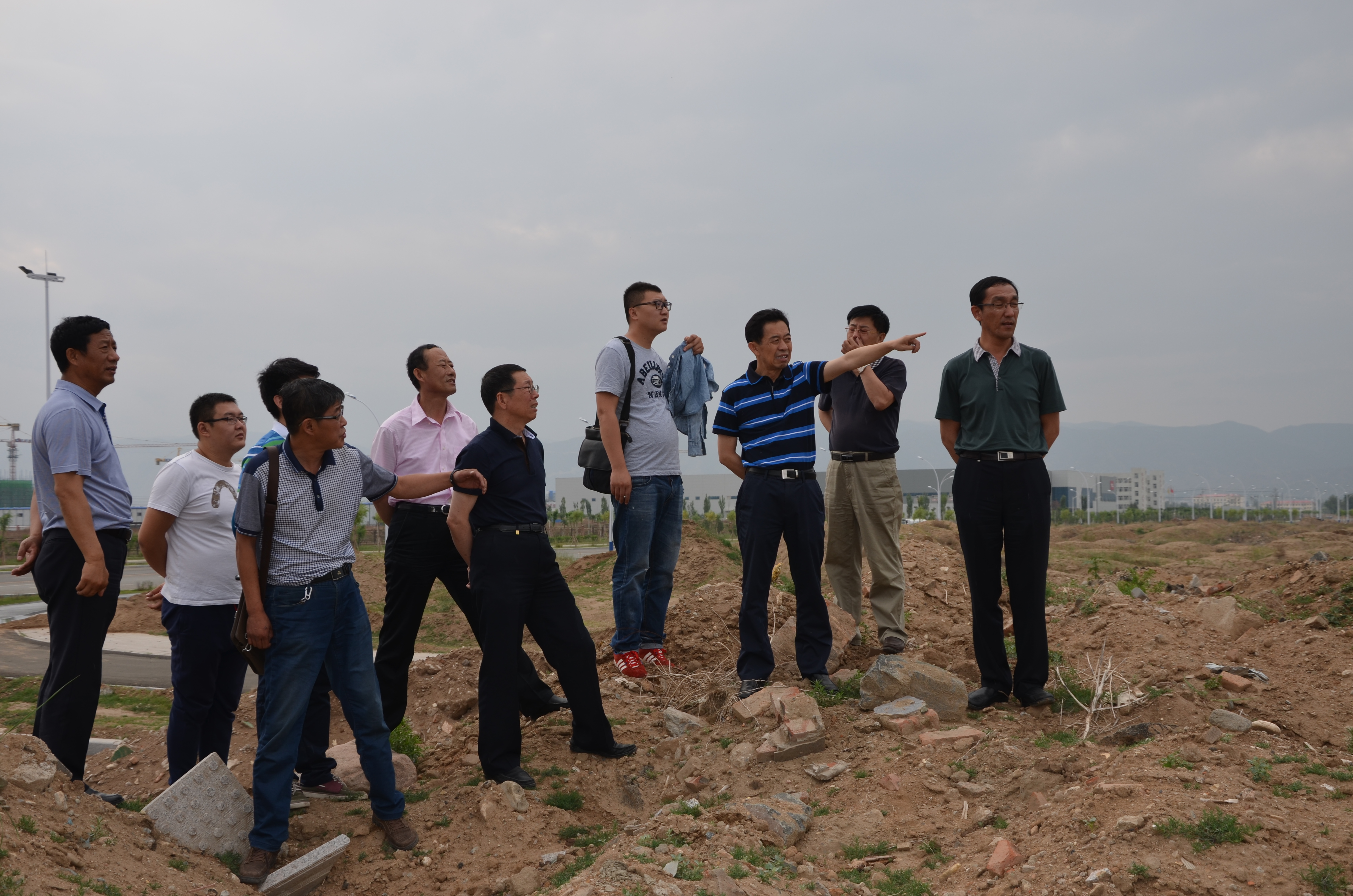 研究如何打通“斷頭路?！?jpg